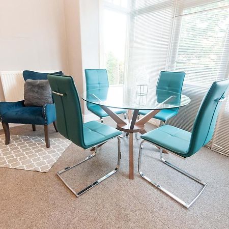 The Harrogate Abode Apartment Ngoại thất bức ảnh
